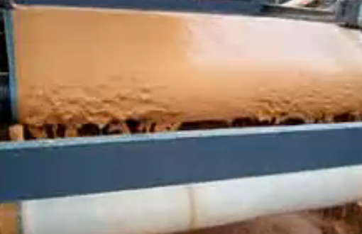 高嶺土脫水視頻 帶式污泥脫水機(jī)視頻 陶瓷污泥脫水視頻